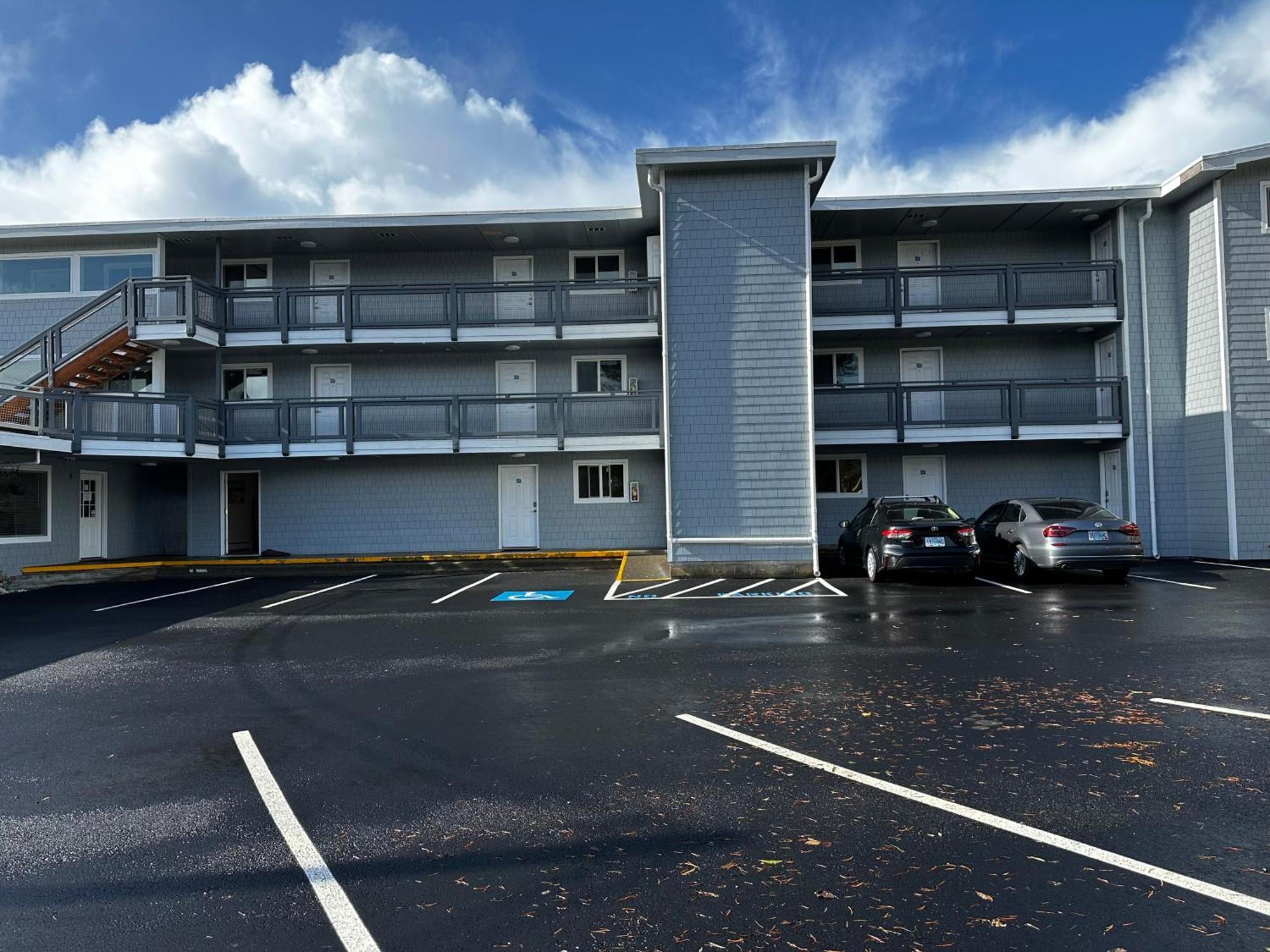West Beach Suites Lincoln City Kültér fotó